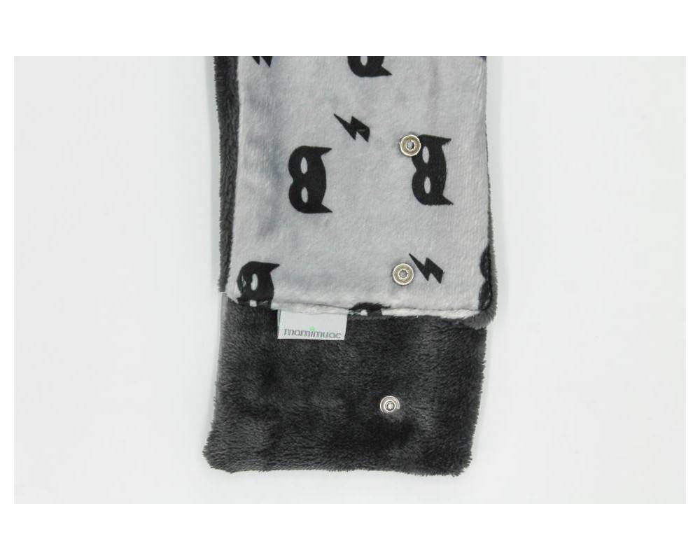 Cuello pelo mascara gris