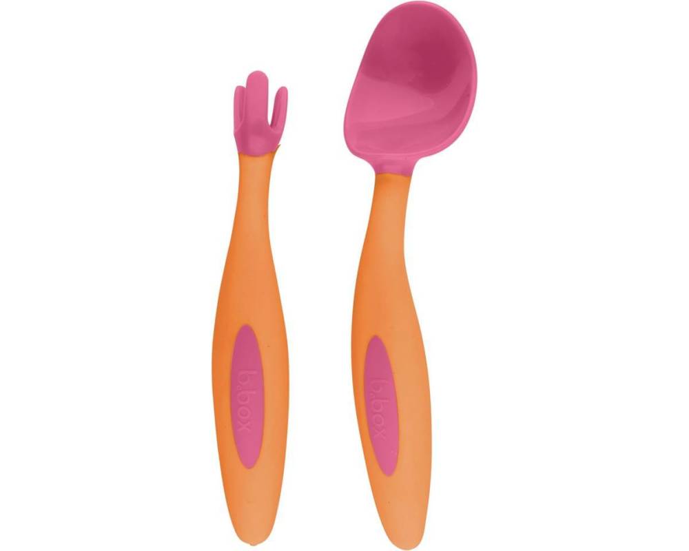 SET CUBIERTOS CON FUNDA STRAWBERRY SHAKE