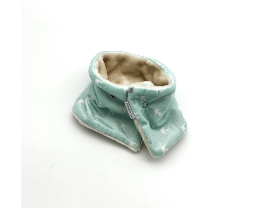 Cuello pelo golondrina verde