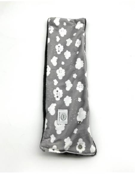 Cuello pelo nube gris