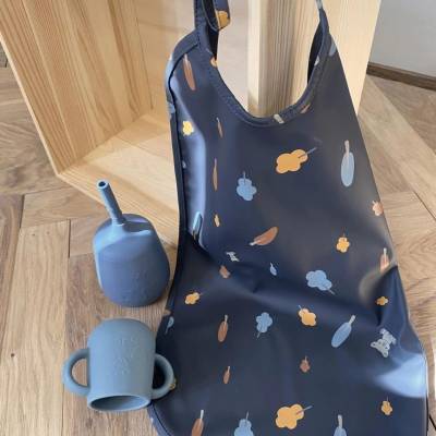 NU199 Alberte babero extra largo Koala forest 2