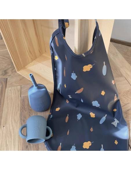 NU199 Alberte babero extra largo Koala forest