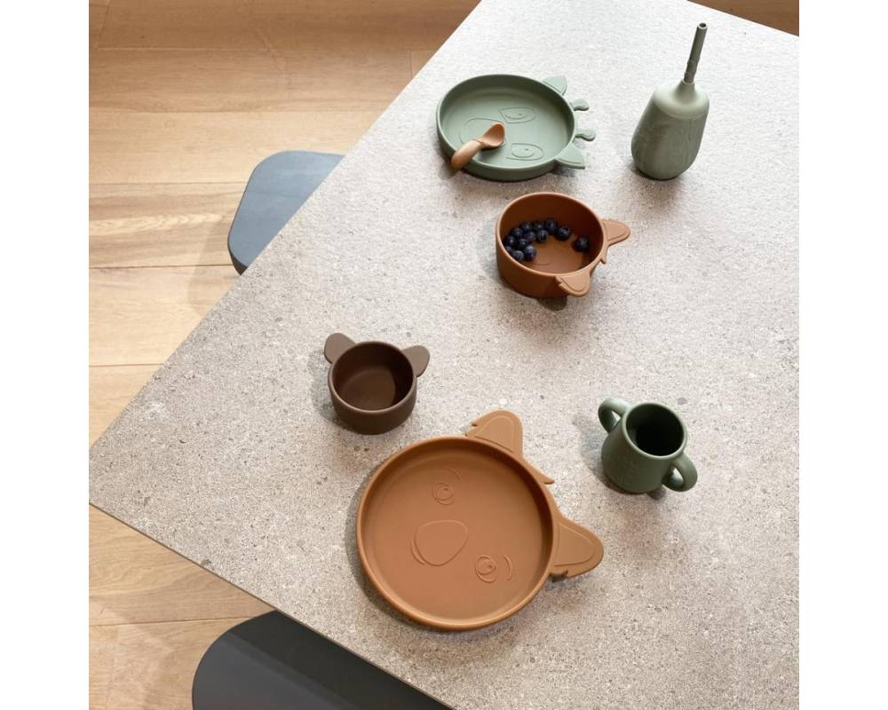 NU371 Akila plato 2-pack Girafa Dusty green