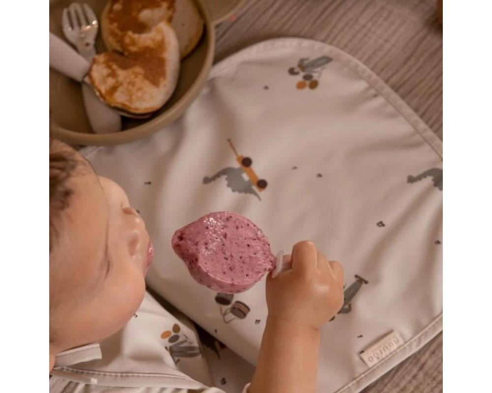 NU439 Alberte babero extra largo Music Dino