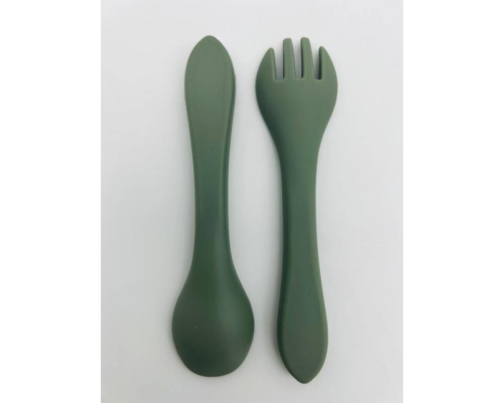 CUBIERTOS SILICONA VERDE MUSGO