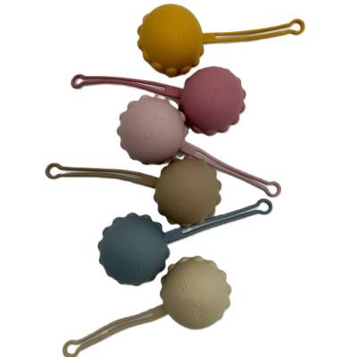 FUNDA CHUPETE SILICONA BEIGE 2