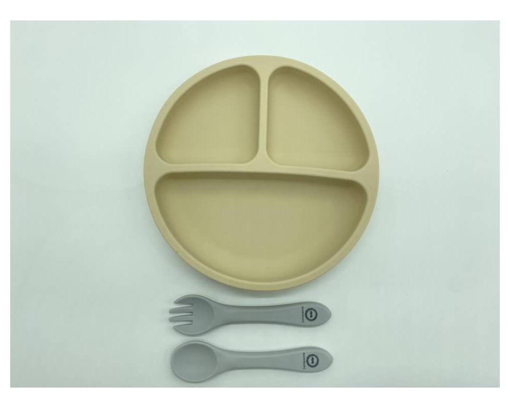 SET PLATO SILICONA BEIG
