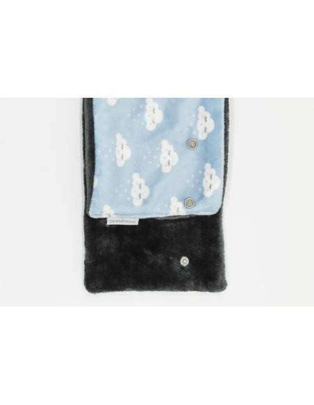 Cuello pelo nube corazón azul