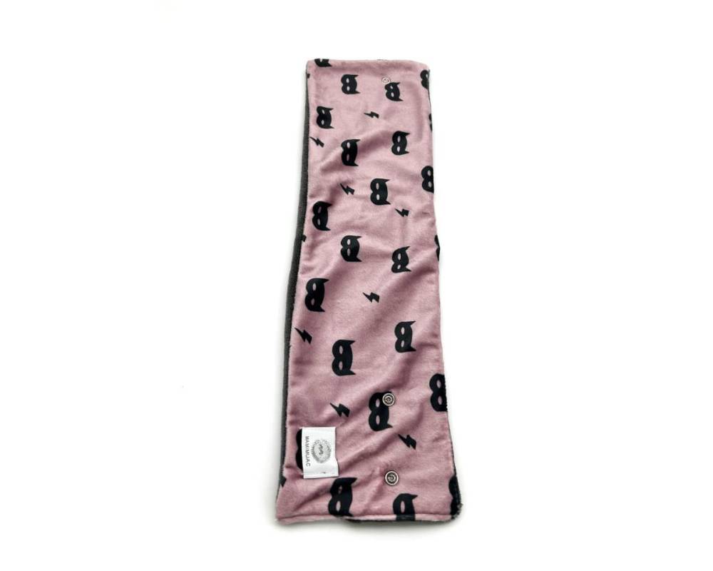 Cuello pelo mascara rosa